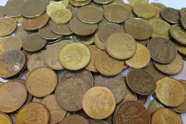 Losing Money: Why Your Company Is Failing And How To Sort It Out (Fast)